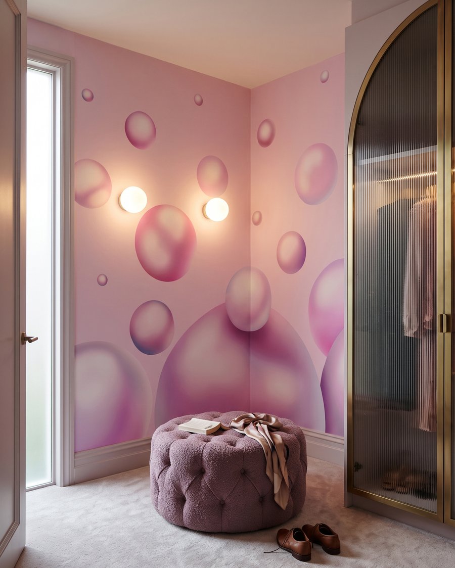 Lilac Bubbles — interior 1