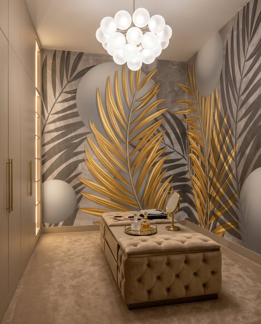 Palms and Spheres — interior 3