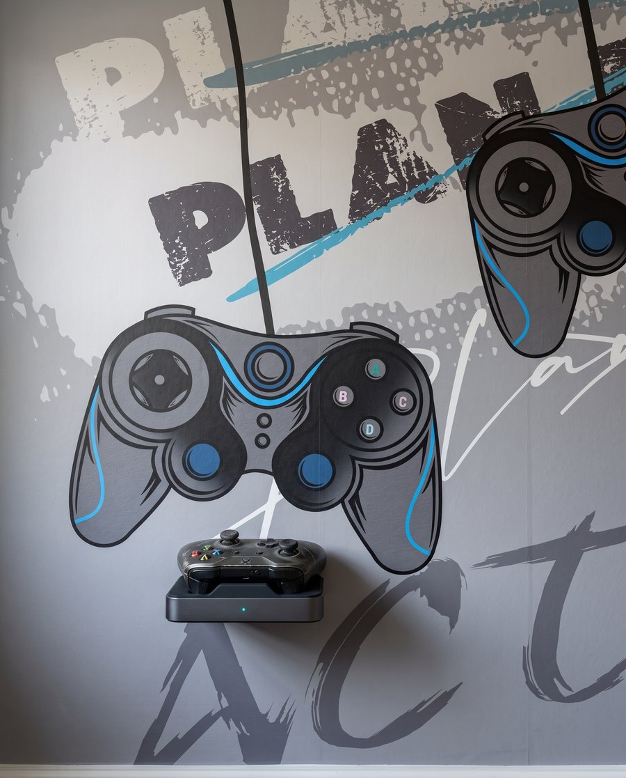 Controller Club — detail